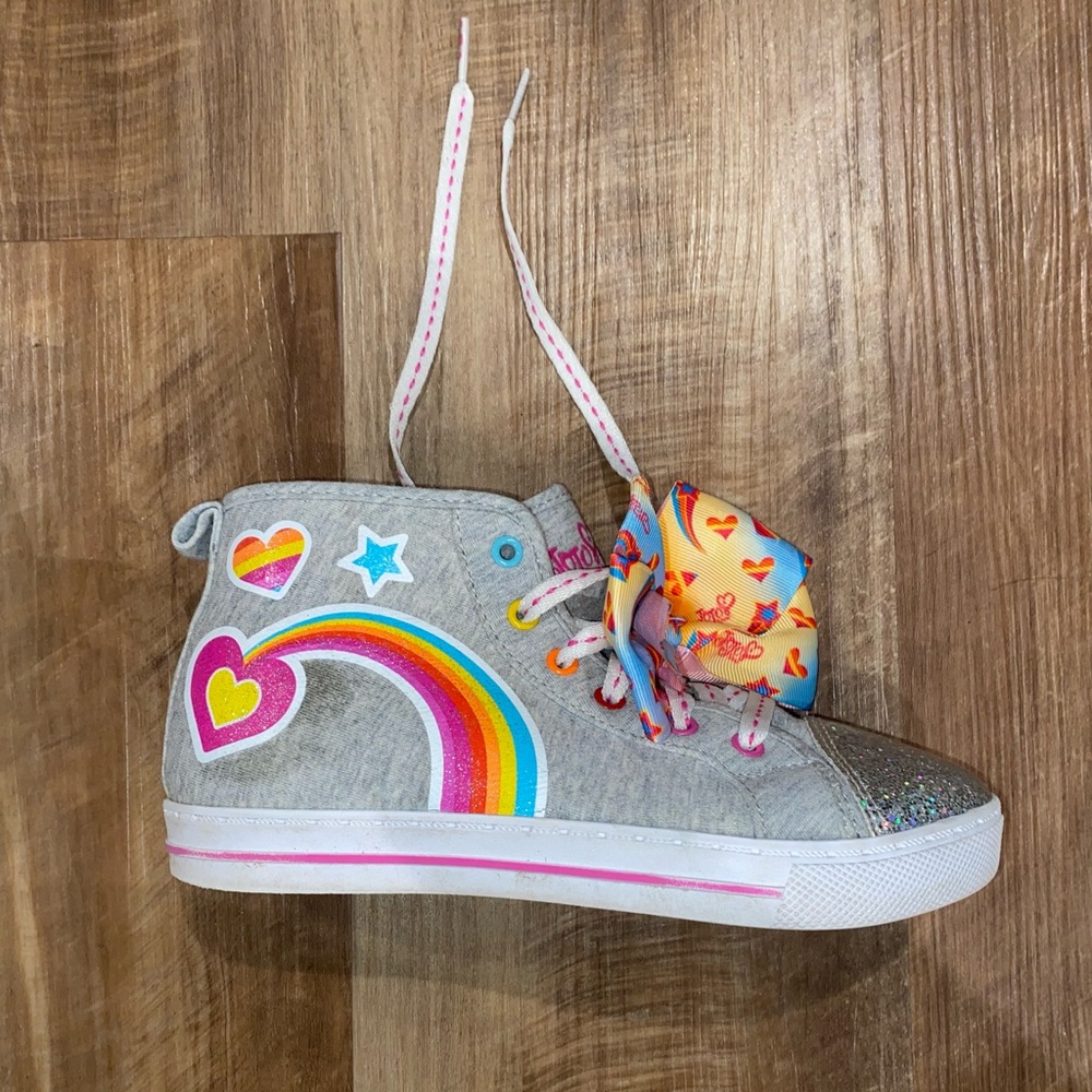 Jojo Siwa -  Gray High-Top Sneakers with Rainbow Design - kids size 2